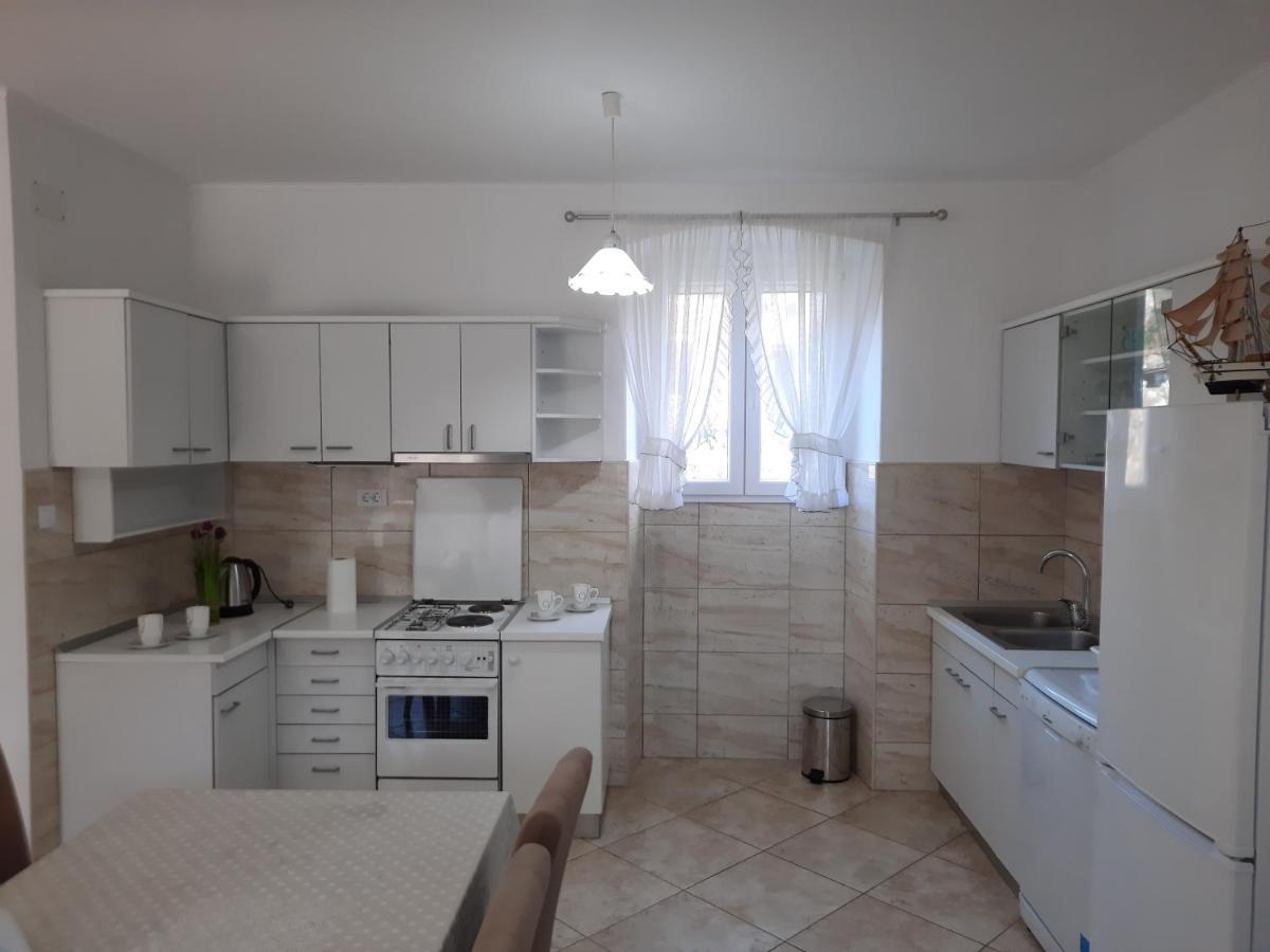 Apartments Villa Beba Komiža المظهر الخارجي الصورة