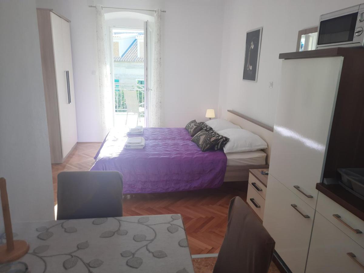 Apartments Villa Beba Komiža المظهر الخارجي الصورة