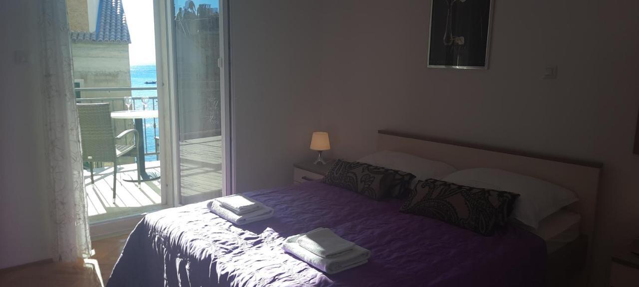 Apartments Villa Beba Komiža المظهر الخارجي الصورة