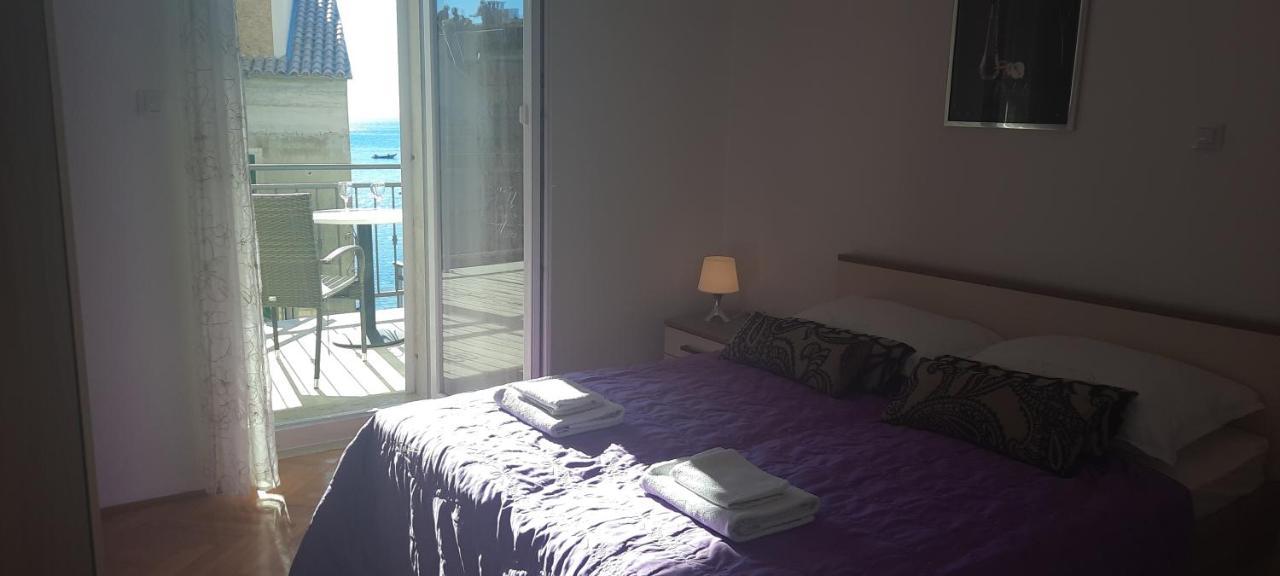 Apartments Villa Beba Komiža المظهر الخارجي الصورة