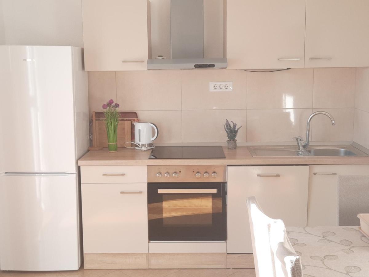 Apartments Villa Beba Komiža المظهر الخارجي الصورة